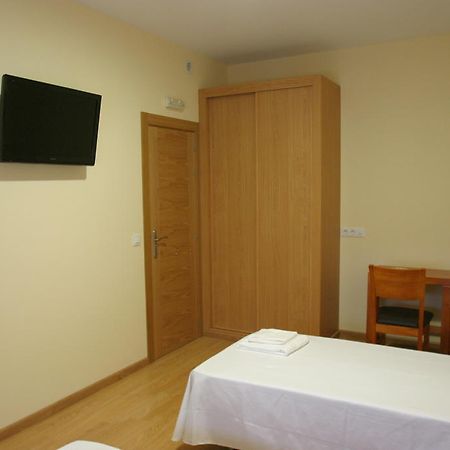 Albergue La Encina Hospital de Órbigo Quarto foto