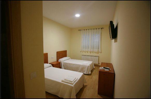 Albergue La Encina Hospital de Órbigo Quarto foto